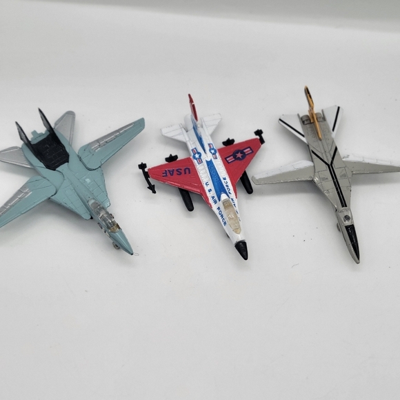 VTG Lot of 3 Jet Toy, General Dynamics F-16 Tomcat F-14 / A 152 EF-111 DieCast - Picture 2 of 10